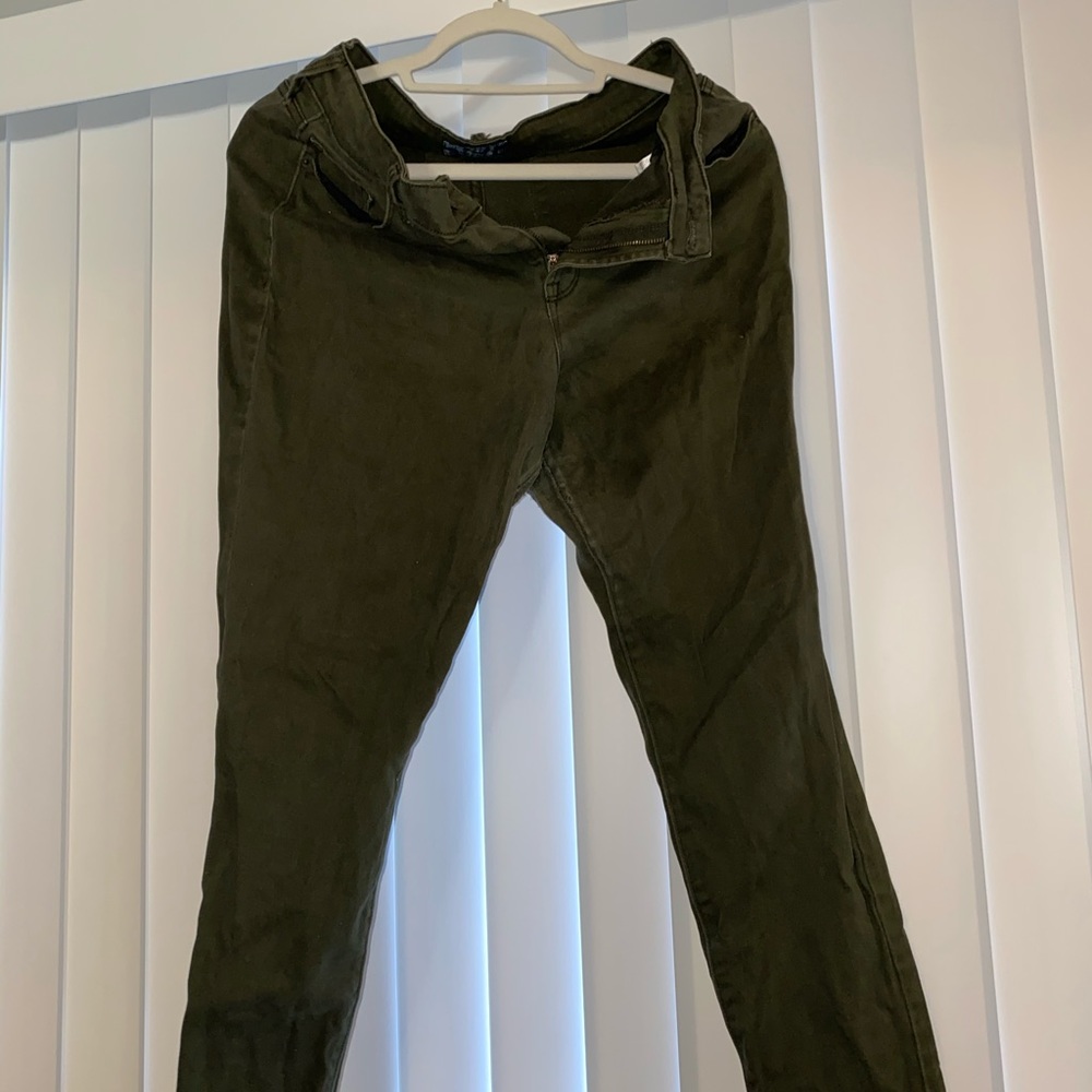 Green skinny jeans